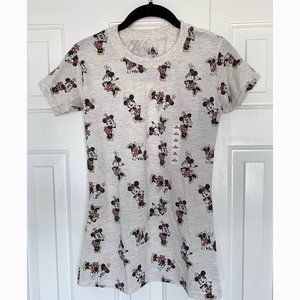 Disney Store | Classic Minnie Mouse T-Shirt XS